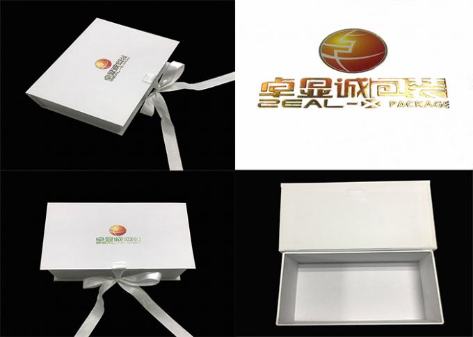 Foldable Book Shaped Box Matte Lamination Surface For Ring Packaging