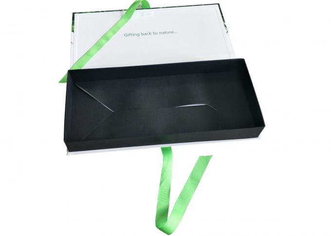 Recycled Green Folding Cardboard Presentation Boxes Custom Spot UV Logo With Ribbon
