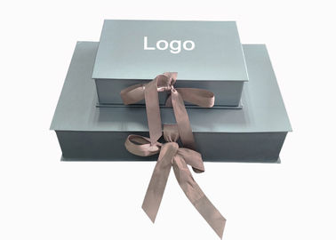 China Metallic Color Papercraft Gift Box Embossed Logo For Baby Clothes Packaging factory