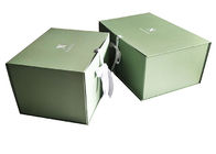 Light Green Foldable Paper Gift Box Stackable For Packaging Clothes Presents supplier