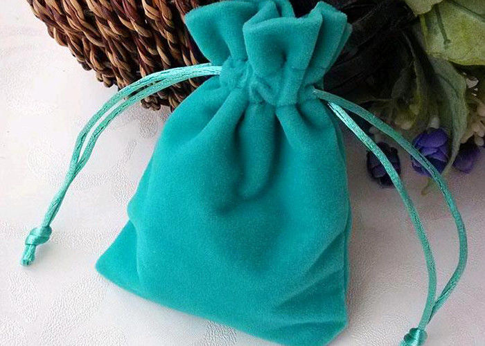 Teal Attractive Velvet Gift Bags Color And Size Custom Prompt Delivery supplier