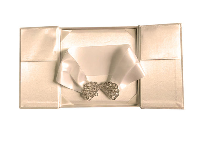 Wedding Invitation Decorative Gift Boxes 2 Sides Open Custom Design With Ribbon