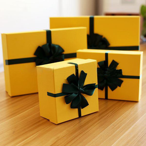 1200gsm Paperboard Foldable Gift Boxes For Make - Up Tools Packaging