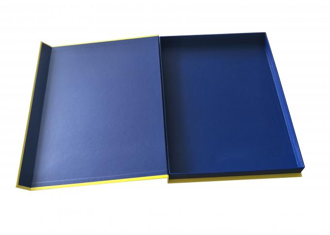 Magnet Closure Book Shaped Box Matte / Glossy Lamination Brochure Packaging