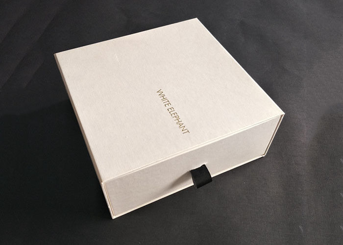 OEM Order Paperboard Sliding Gift Box , Slide Out Gift Box Moisture Proof supplier