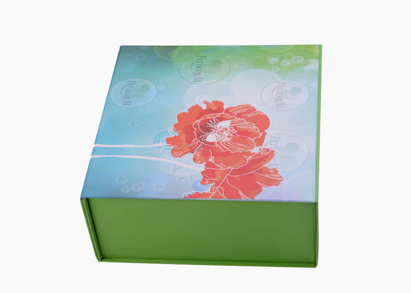 Clothes Paper Gift Box Magnetic Cardboard Printing Logo Matte Lamination Surface supplier